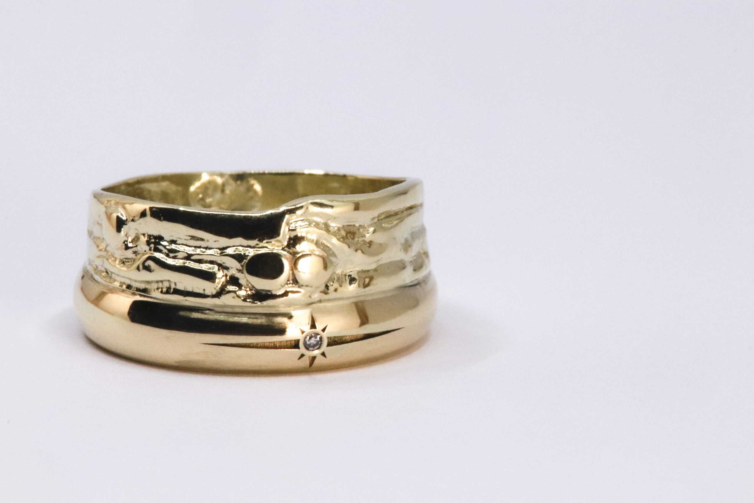 Sieraden worden vervaardigd in het atelier van Burgant in Annen